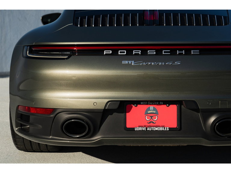 Porsche 992 Carrera 4S