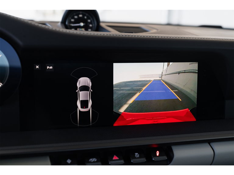 Porsche 992 Carrera 4S