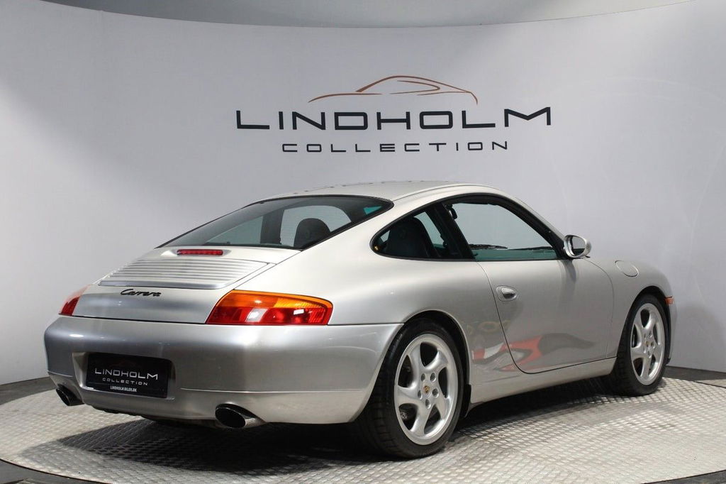 Porsche 996 Carrera