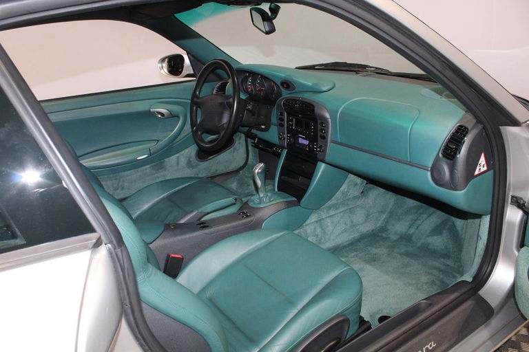 Porsche 996 Carrera