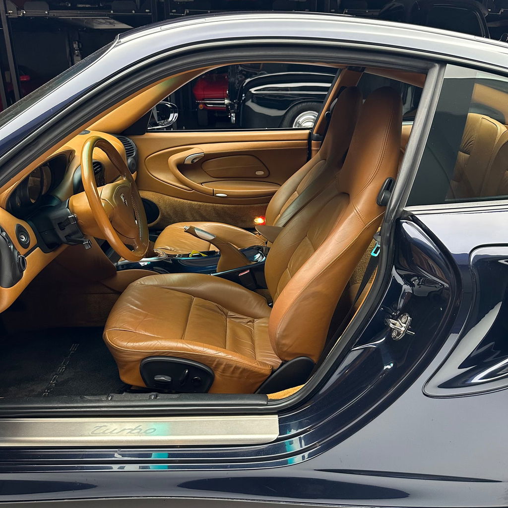 Porsche 996 Turbo