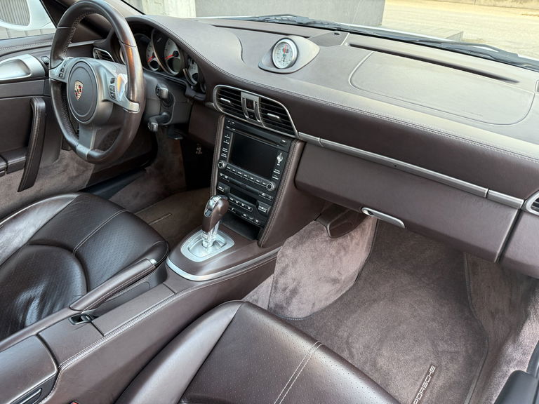 Porsche 997.2 Carrera 4S