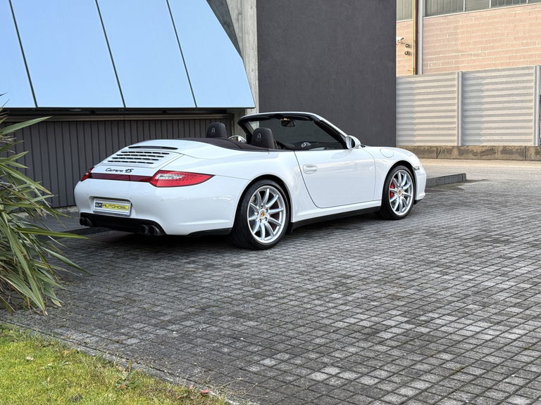 Porsche 997.2 Carrera 4S