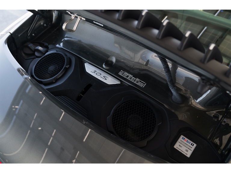 Porsche 992 Carrera 4S