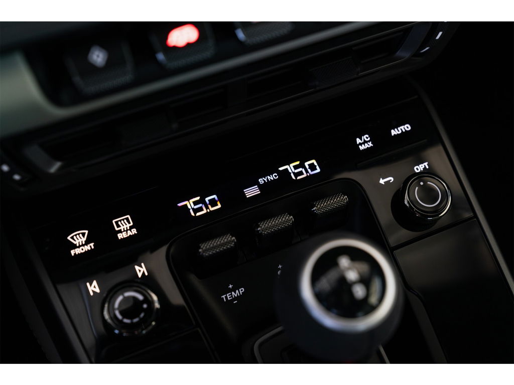 Porsche 992 Carrera 4S