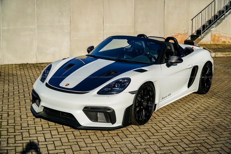 Porsche 718 Spyder RS