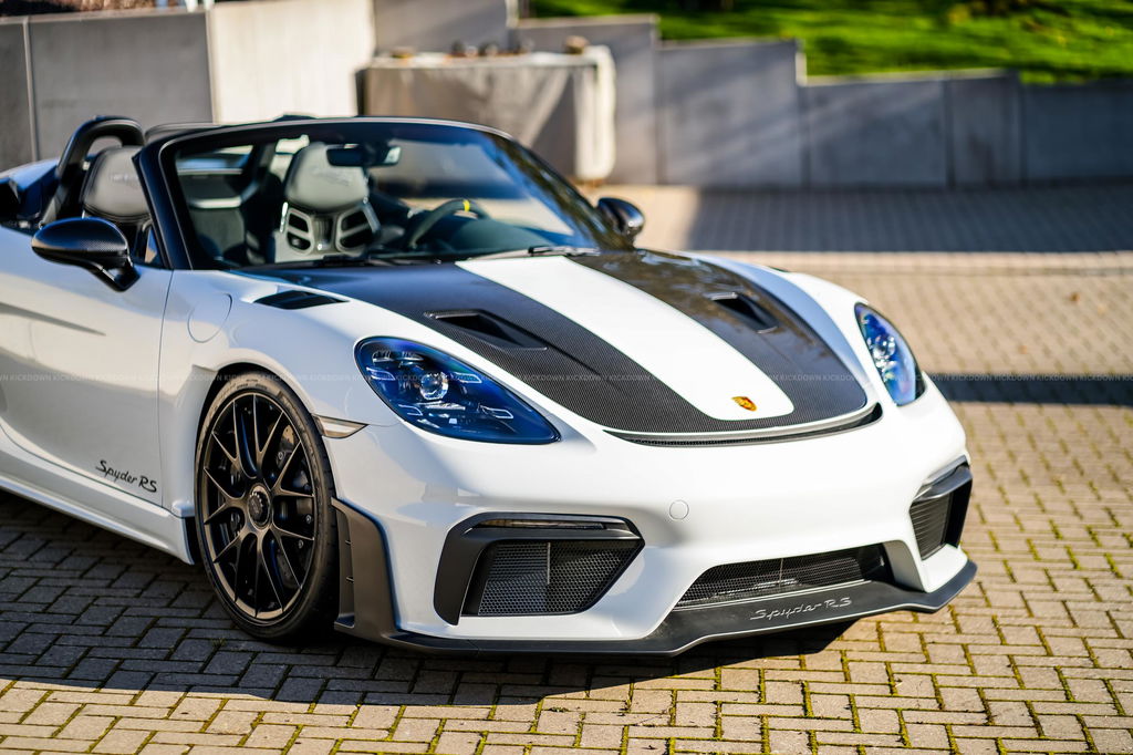 Porsche 718 Spyder RS