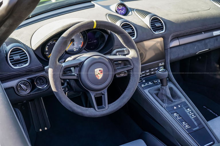 Porsche 718 Spyder RS