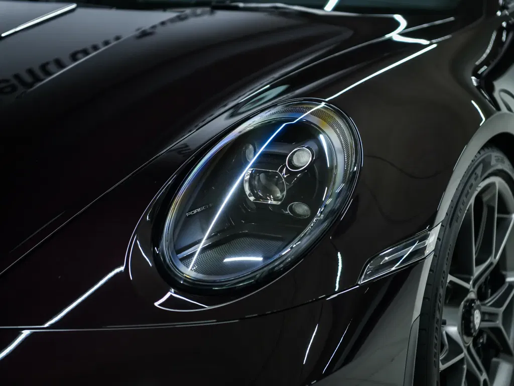 Porsche 992 GT3 Touring