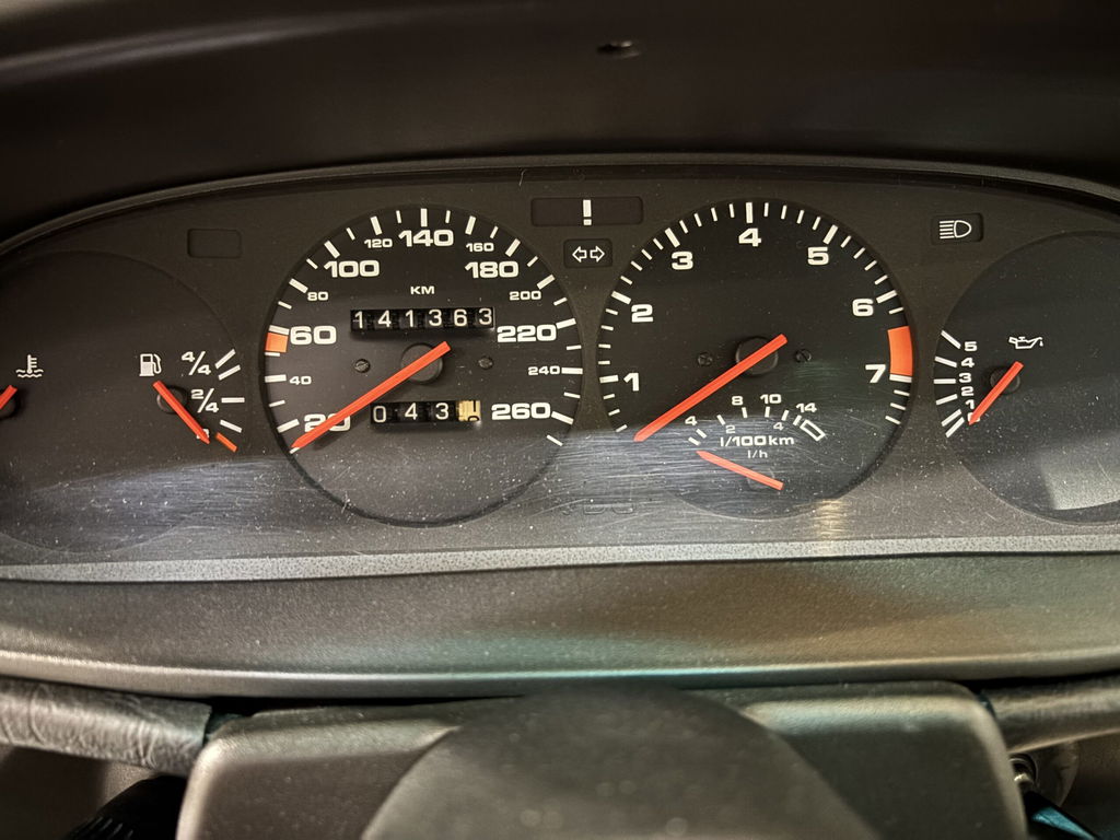Porsche 944 Coupé