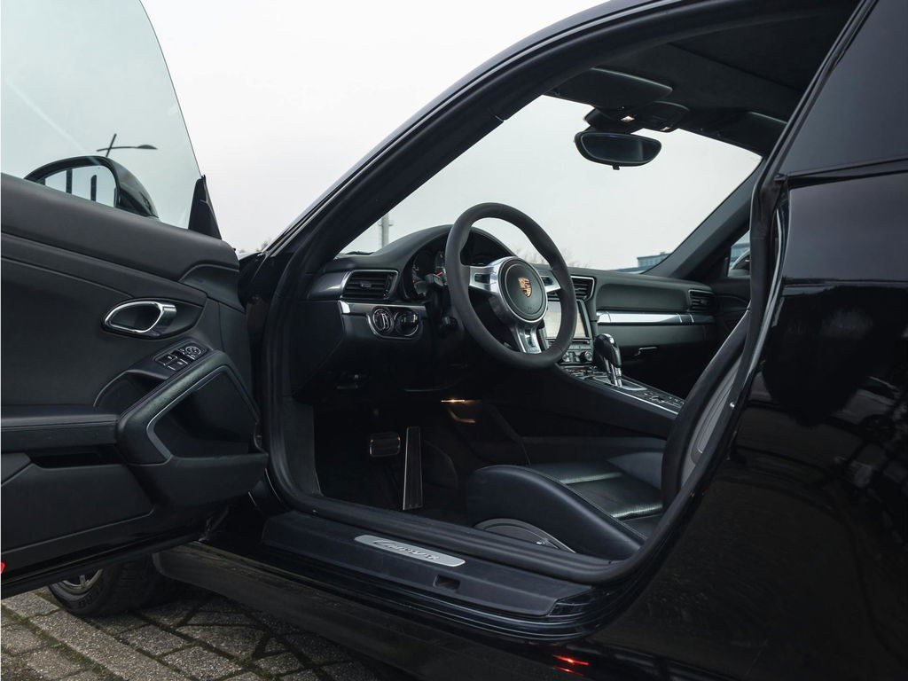 Porsche 991 Carrera