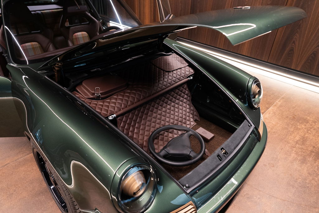 Porsche 911 Backdate