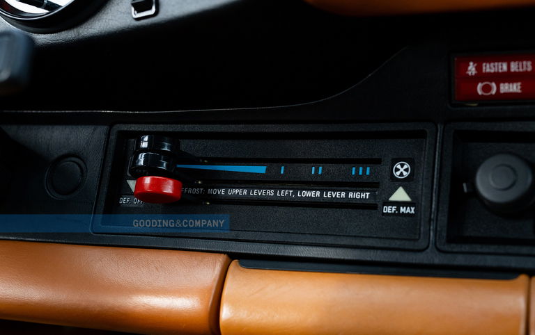 Porsche 911 Turbo 3.3 (US)