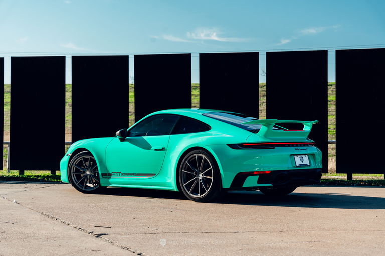 Porsche 992 Carrera T