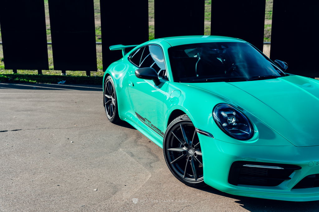 Porsche 992 Carrera T