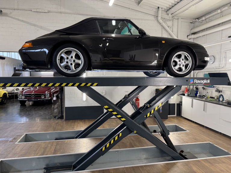 Porsche 993 Carrera