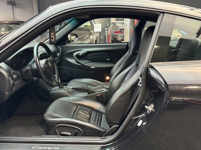 Porsche 996 Carrera