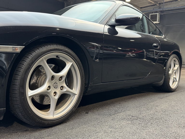 Porsche 996 Carrera