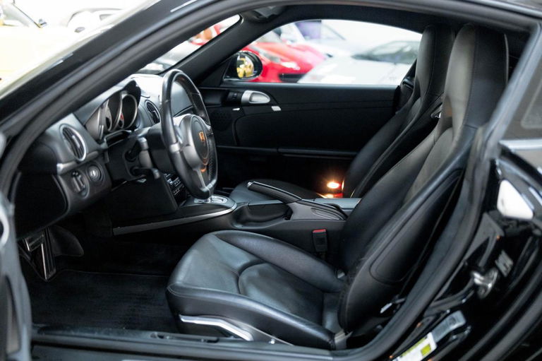 Porsche 987 Cayman S