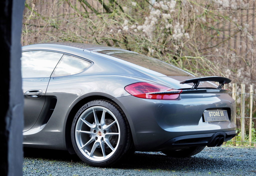 Porsche 981 Cayman