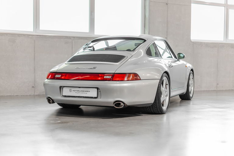 Porsche 993 Carrera 4S