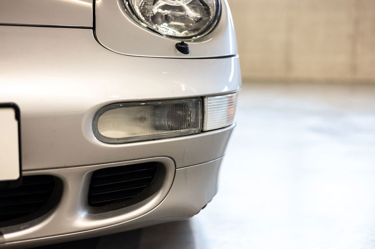 Porsche 993 Carrera 4S