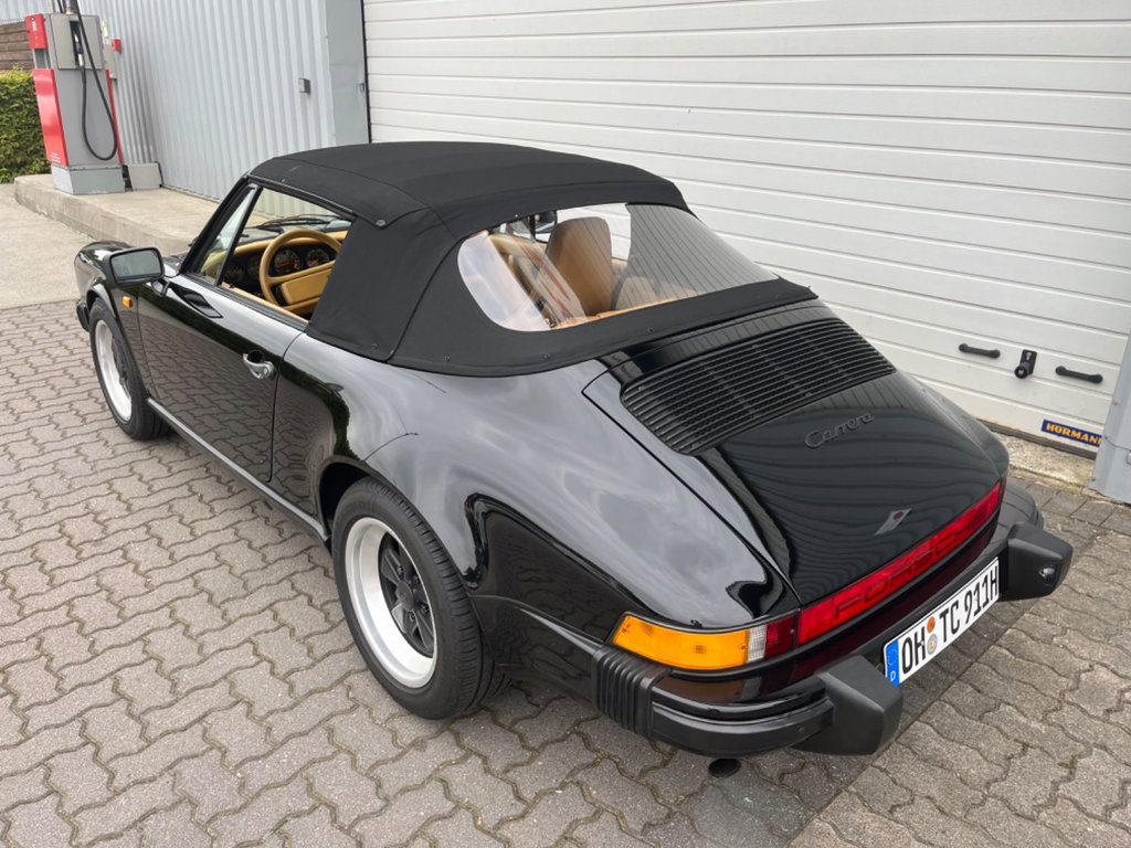 Porsche 911 Carrera 3.2