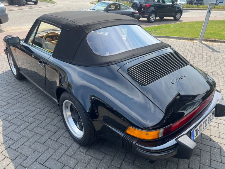 Porsche 911 Carrera 3.2