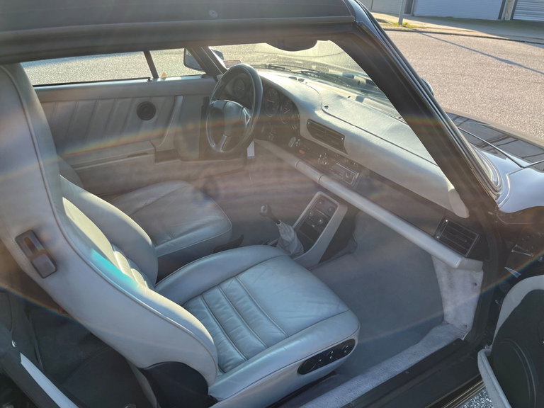 Porsche 911 Carrera 3.2