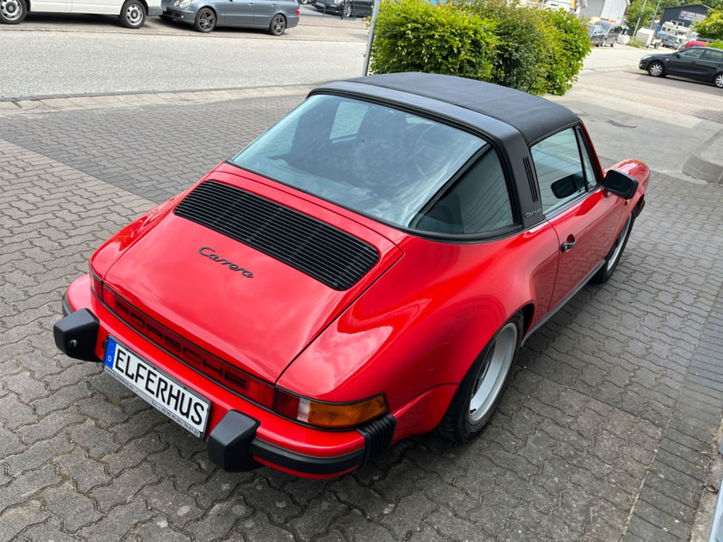 Porsche 911 Carrera 3.2