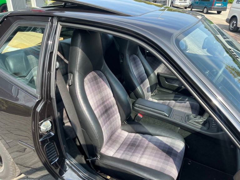 Porsche 944 S2 Coupé