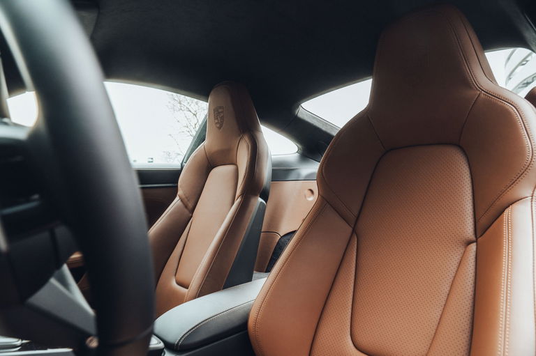 Porsche 992 GT3 Touring