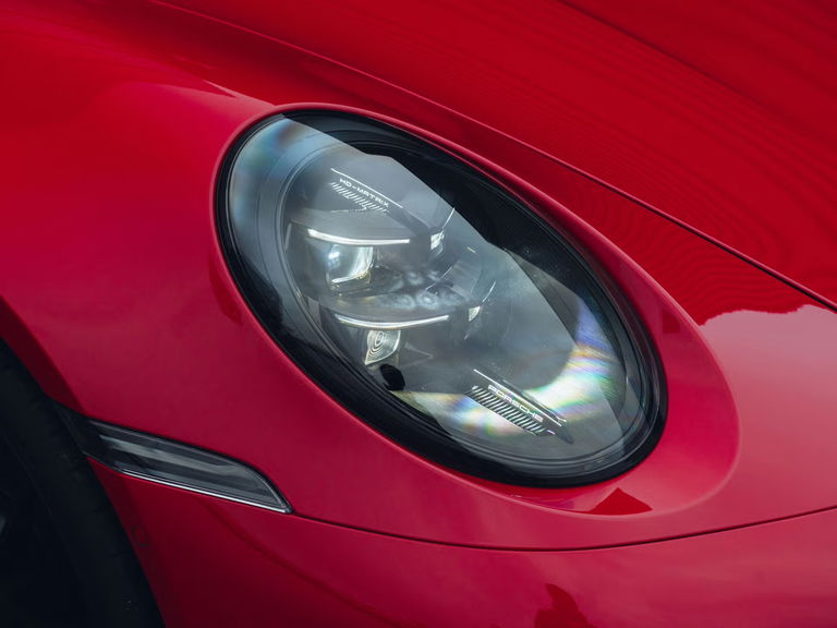 Porsche 992.2 Carrera GTS