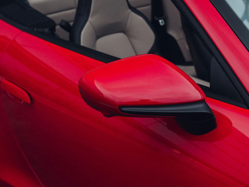 Porsche 992.2 Carrera GTS