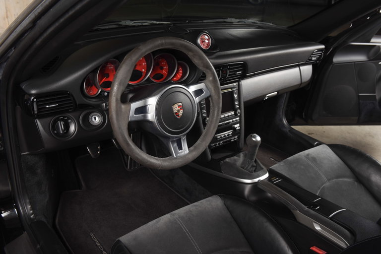 Porsche 997.2 Carrera GTS