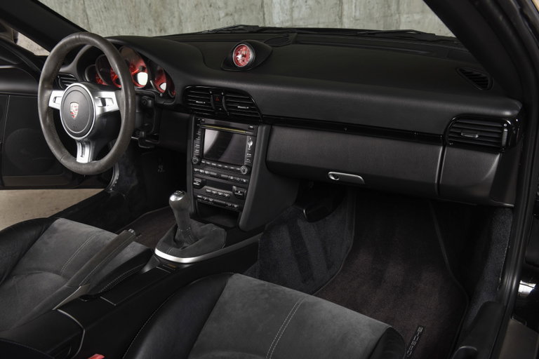 Porsche 997.2 Carrera GTS