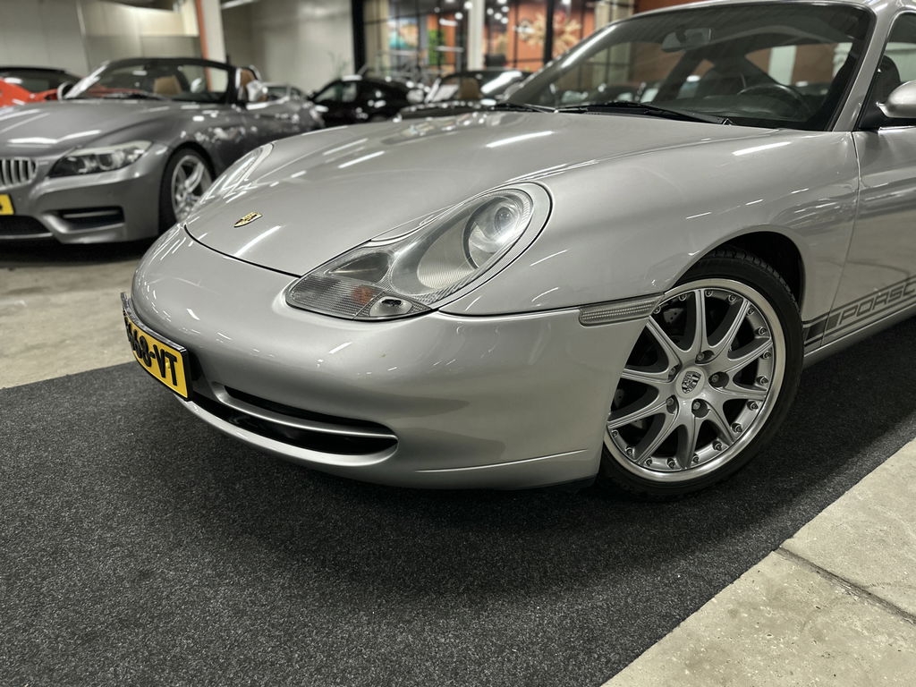Porsche 996 Carrera