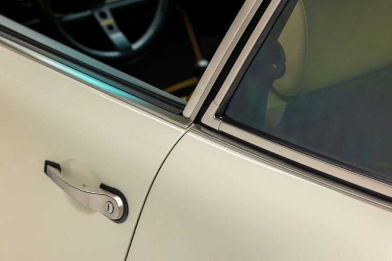 Porsche 911 Reimagined by Singer