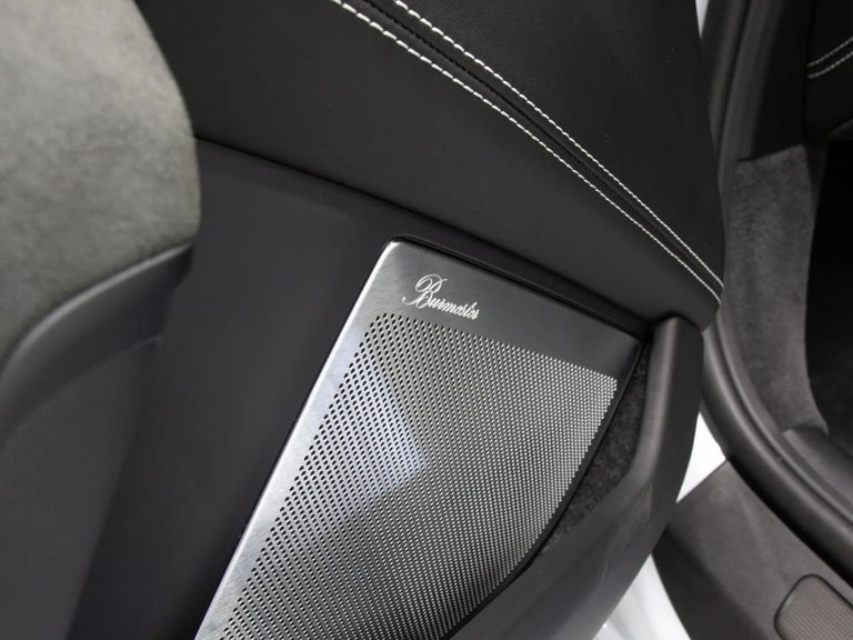 Porsche 992 Carrera 4 GTS