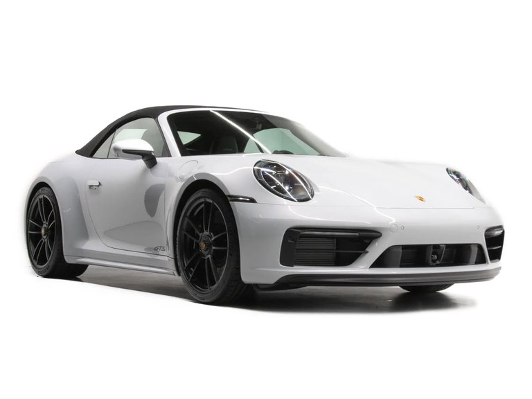 Porsche 992 Carrera 4 GTS