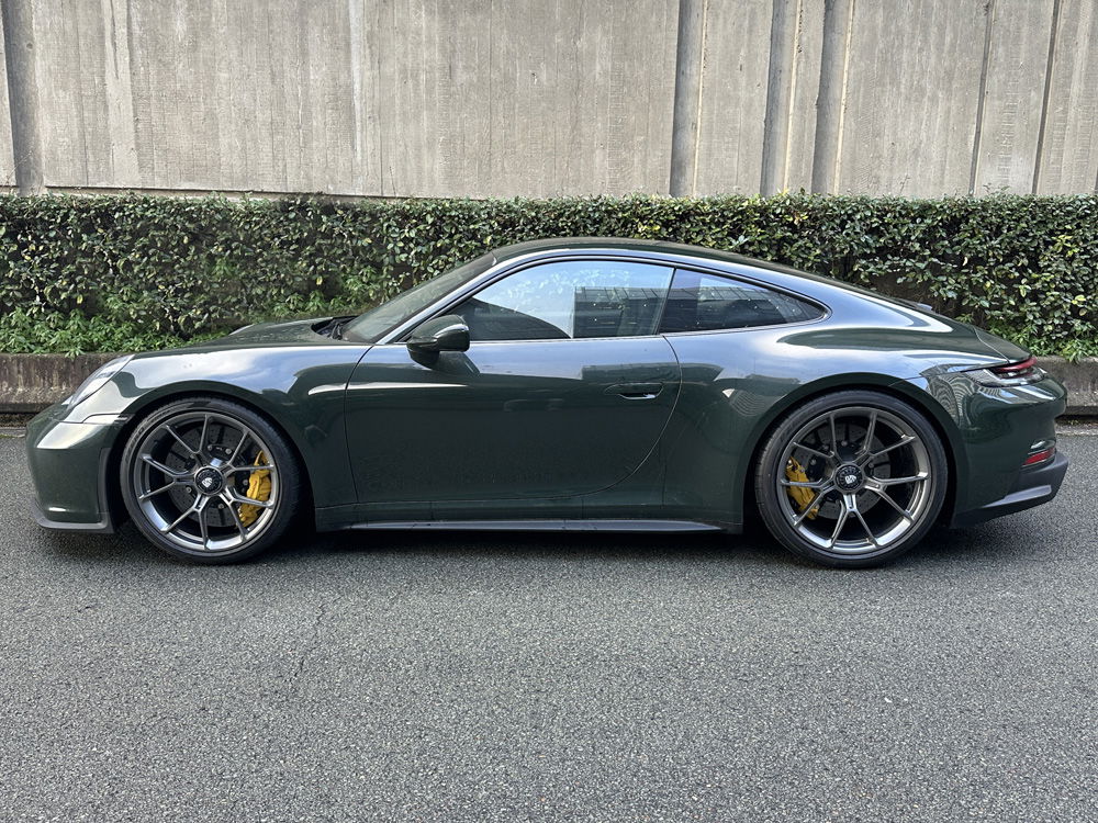 Porsche 992 GT3 Touring