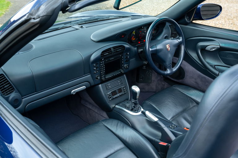 Porsche 996 Carrera 4S