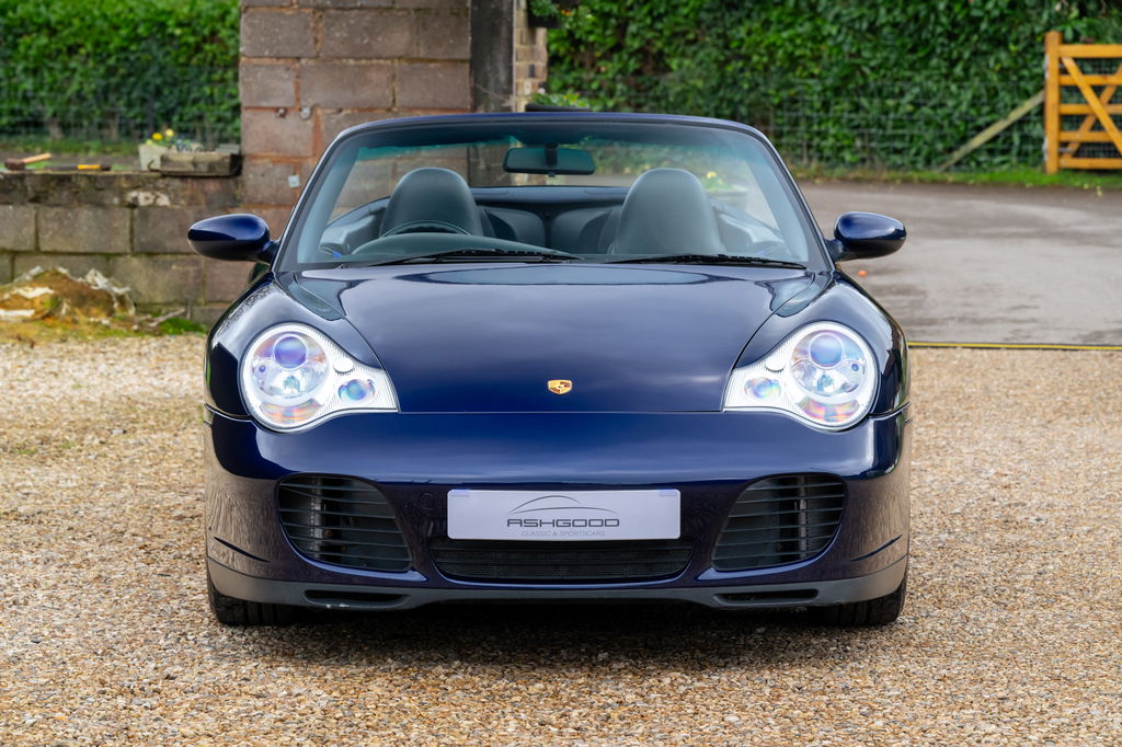 Porsche 996 Carrera 4S