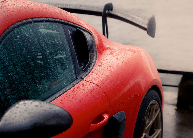 Porsche 718 Cayman GT4 RS