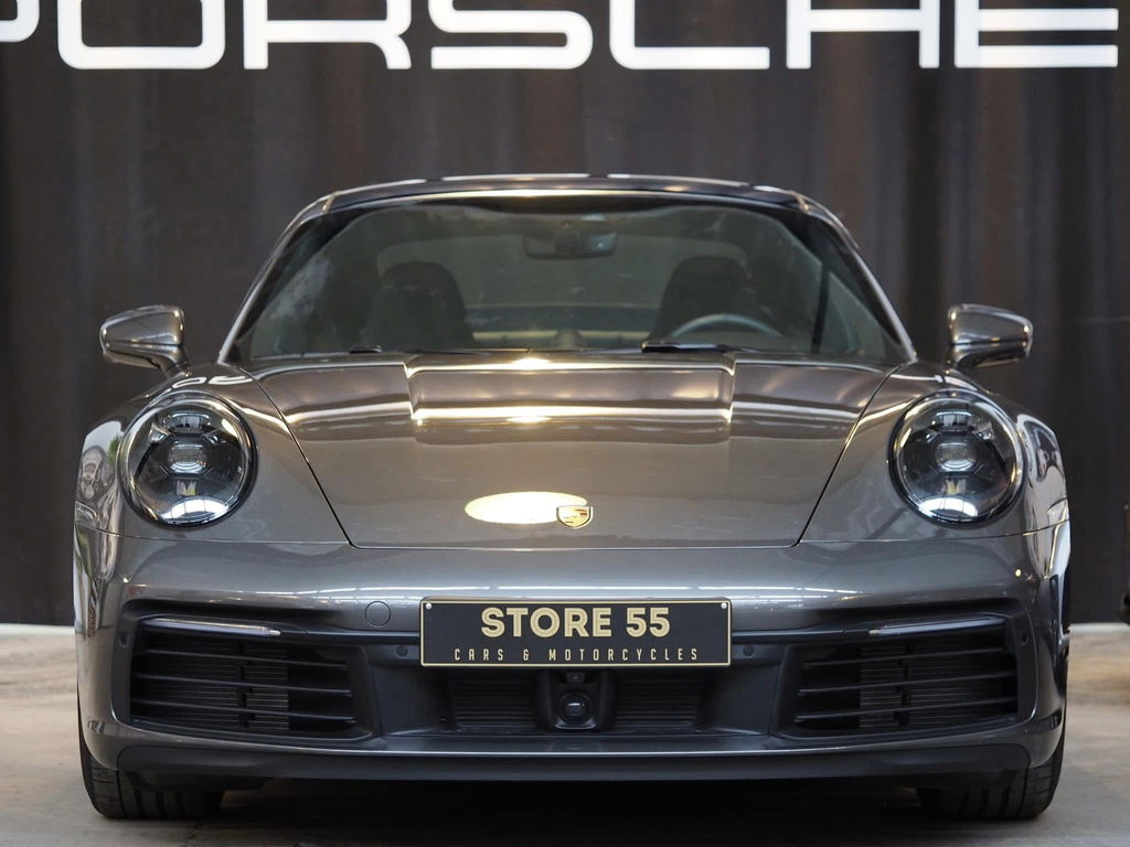 Porsche 992 Carrera 4S