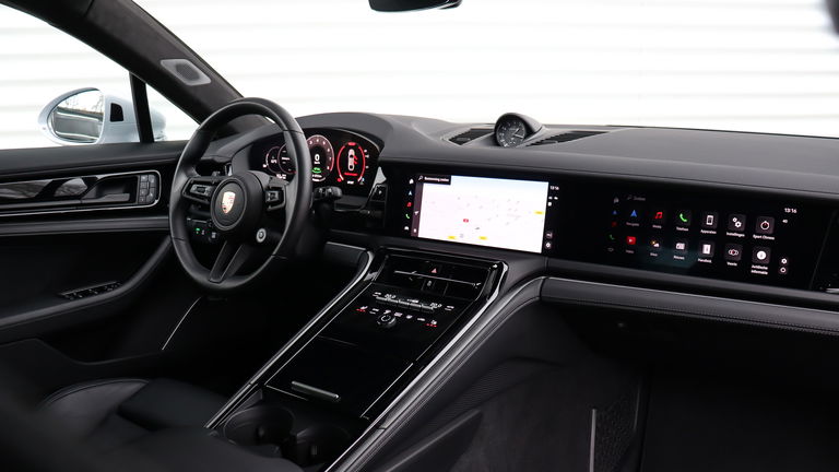 Porsche Panamera 4 E-Hybrid