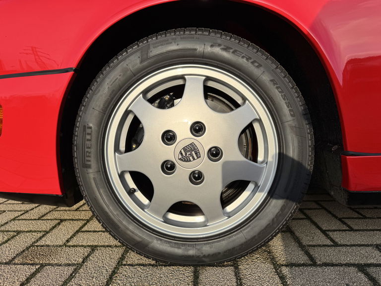 Porsche 964 Carrera 4