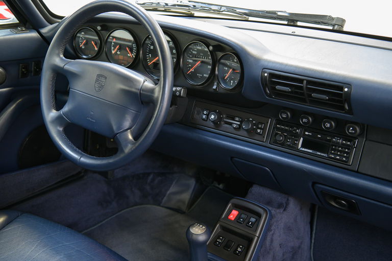 Porsche 993 Carrera 4