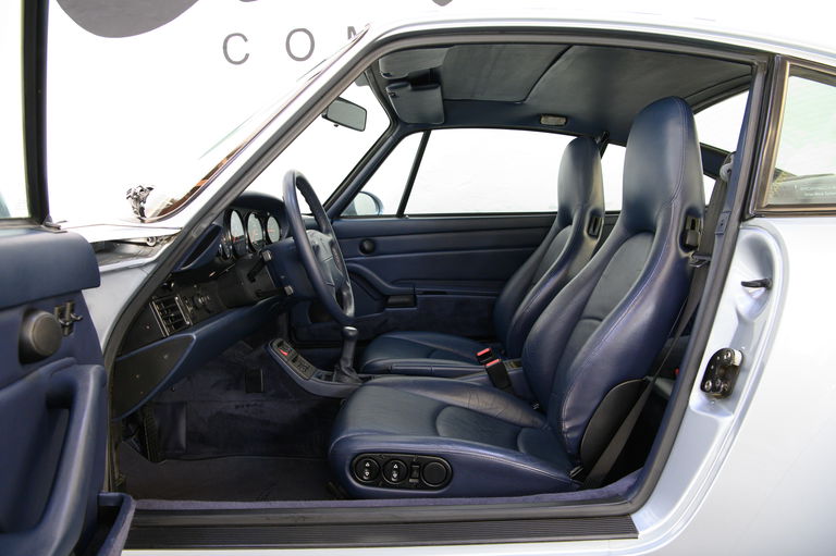 Porsche 993 Carrera 4