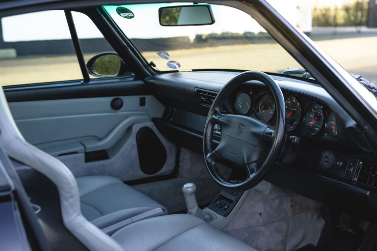 Porsche 993 Carrera 4S